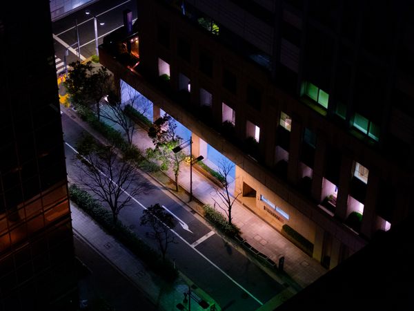© Vincent Dupont-Blackshaw - Image from the Tokyo by Night photography project