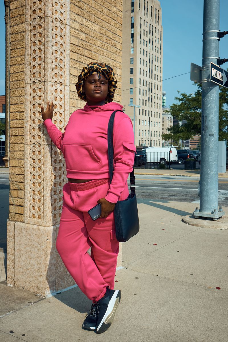 © Eric Ogden - Getting Her Nails Done