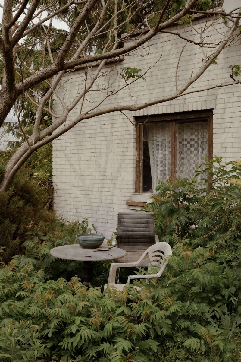 © Olga Urbanek - Image from the I saw my dad on his death bed photography project