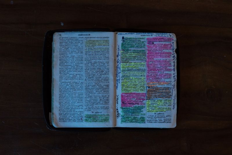 © Kai Yokoyama - Jerushika (18) : She was not at the church at that moment. but her younger sister died in the blast.