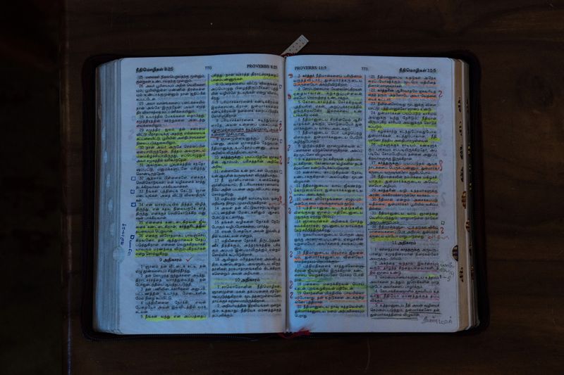 © Kai Yokoyama - Image from the Bibles photography project