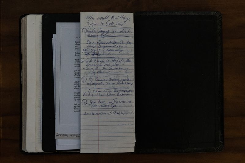 © Kai Yokoyama - Pastor Roshan (55) : He was at a church in Oslo, Norway.