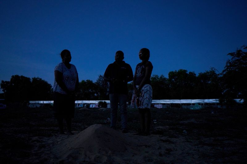 © Kai Yokoyama - Image from the "Yes, Lord, you know that I love you" photography project