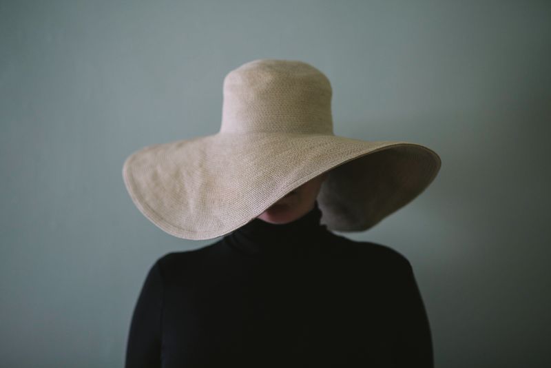 © Lauren Pisano - Image from the Packaging Yourself photography project