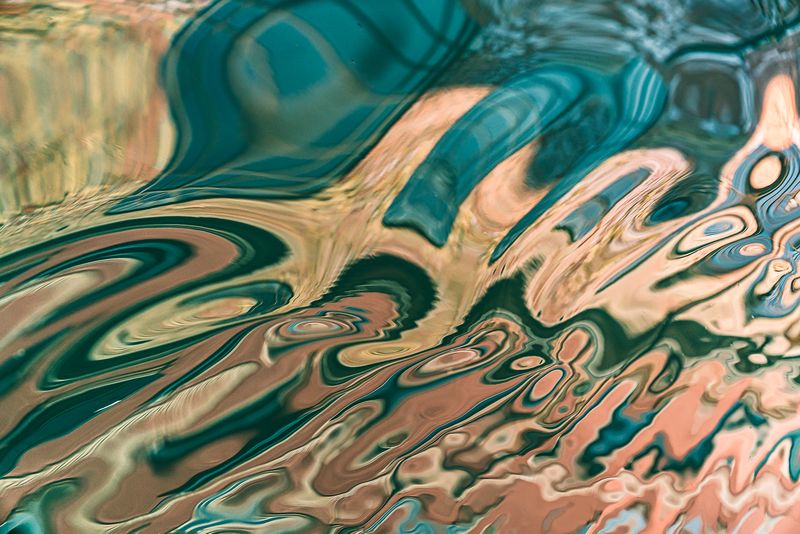 © Mary Catherine Messner - Water Graffiti