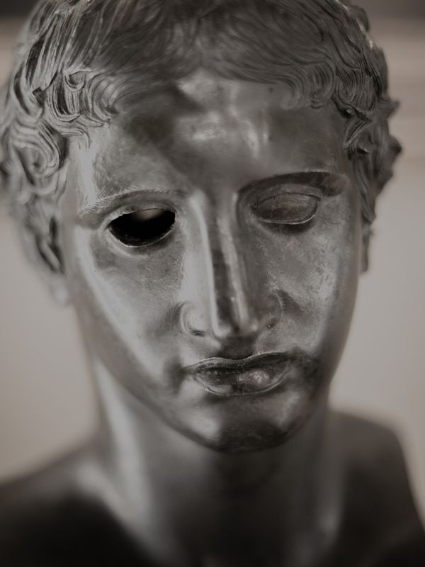 © Manuela Naddeo - Image from the scòtoma (or the impossibility of leaving) photography project