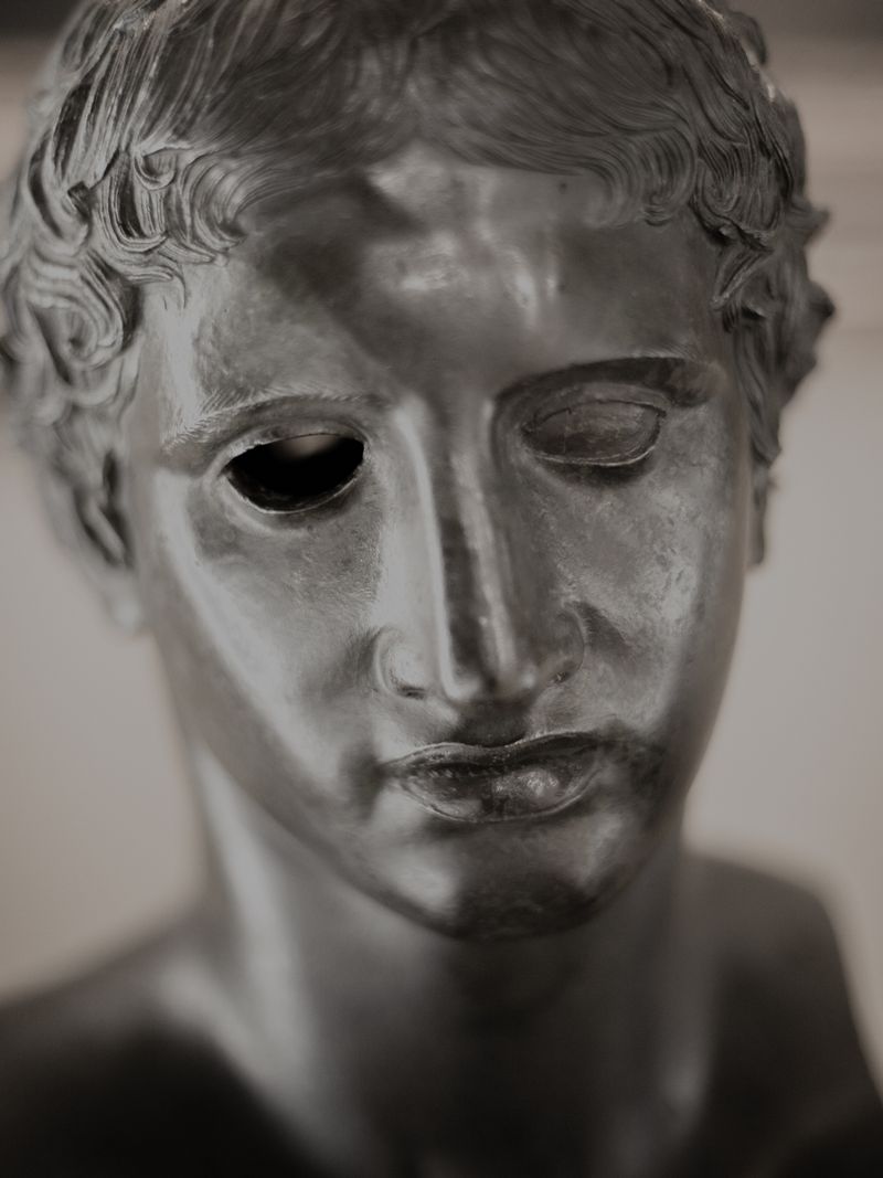 © Manuela Naddeo - Image from the scòtoma (or the impossibility of leaving) photography project