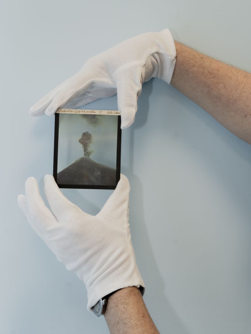© Manuela Naddeo - Image from the scòtoma (or the impossibility of leaving) photography project