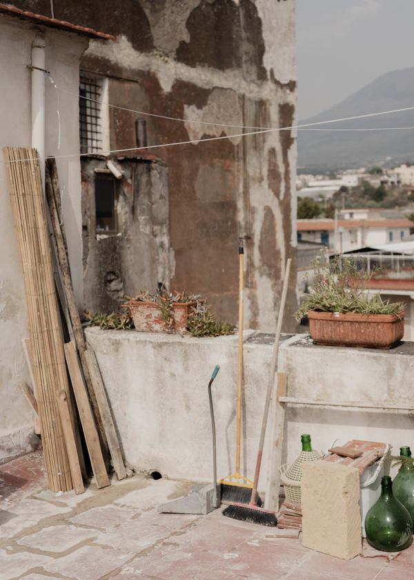 © Manuela Naddeo - Image from the scòtoma (or the impossibility of leaving) photography project