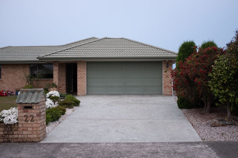 © Peter Bannan - Image from the Les and Edith photography project