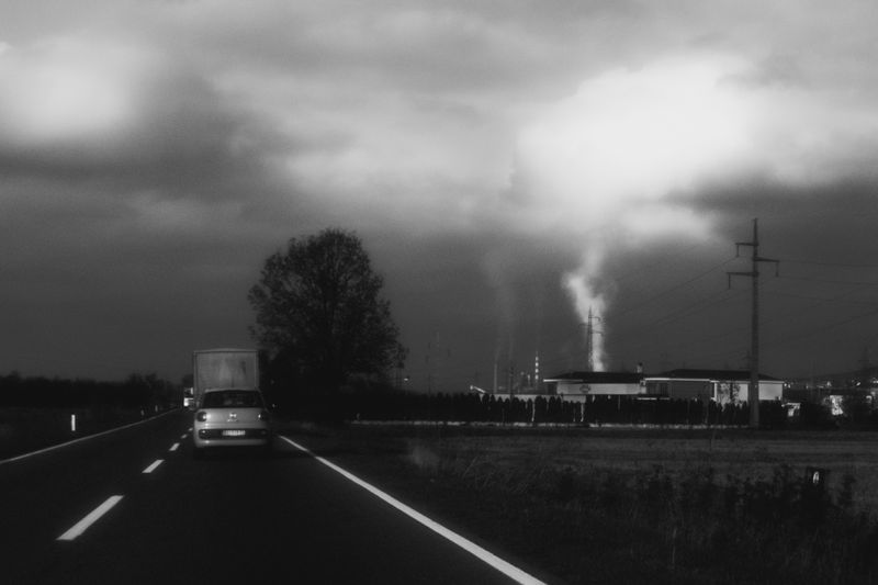 © Hajime Kimura - Image from the Mass/Remains photography project