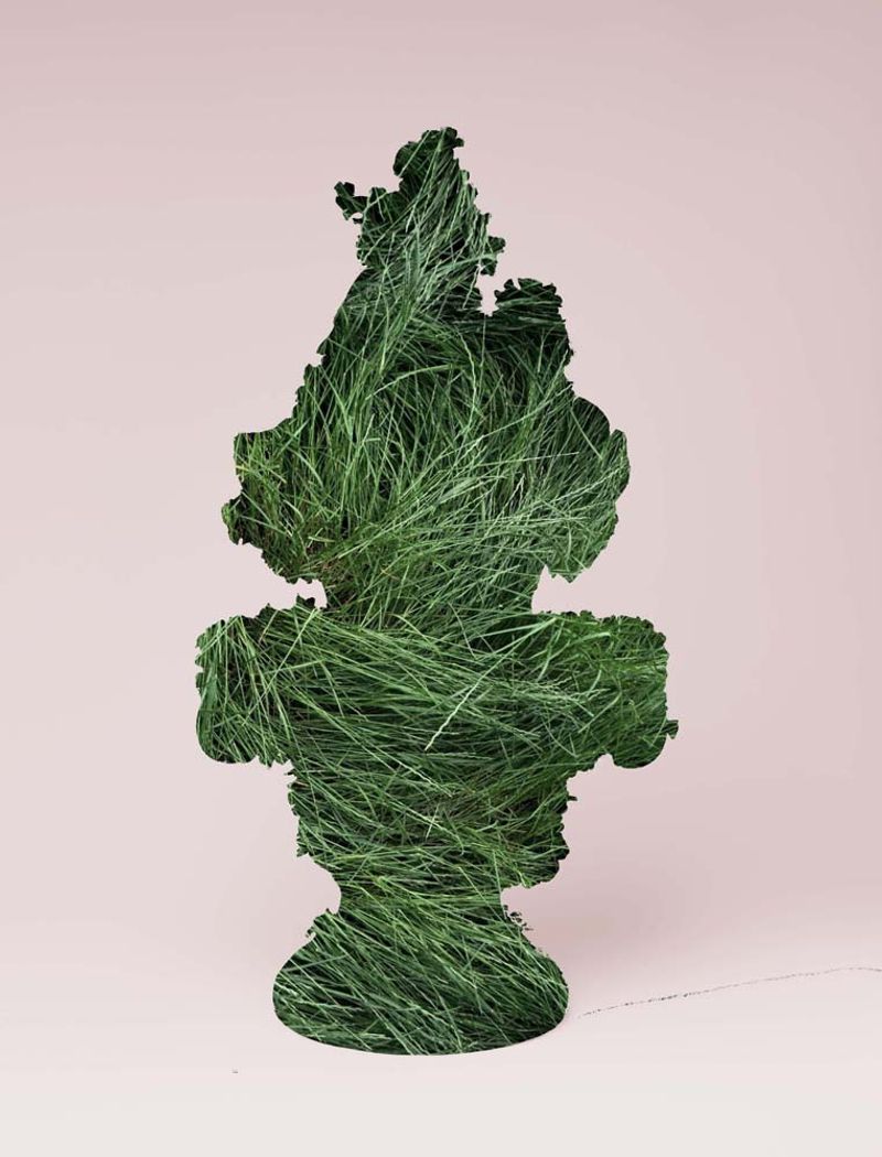 © marina conte - Image from the SUPERVACUA photography project