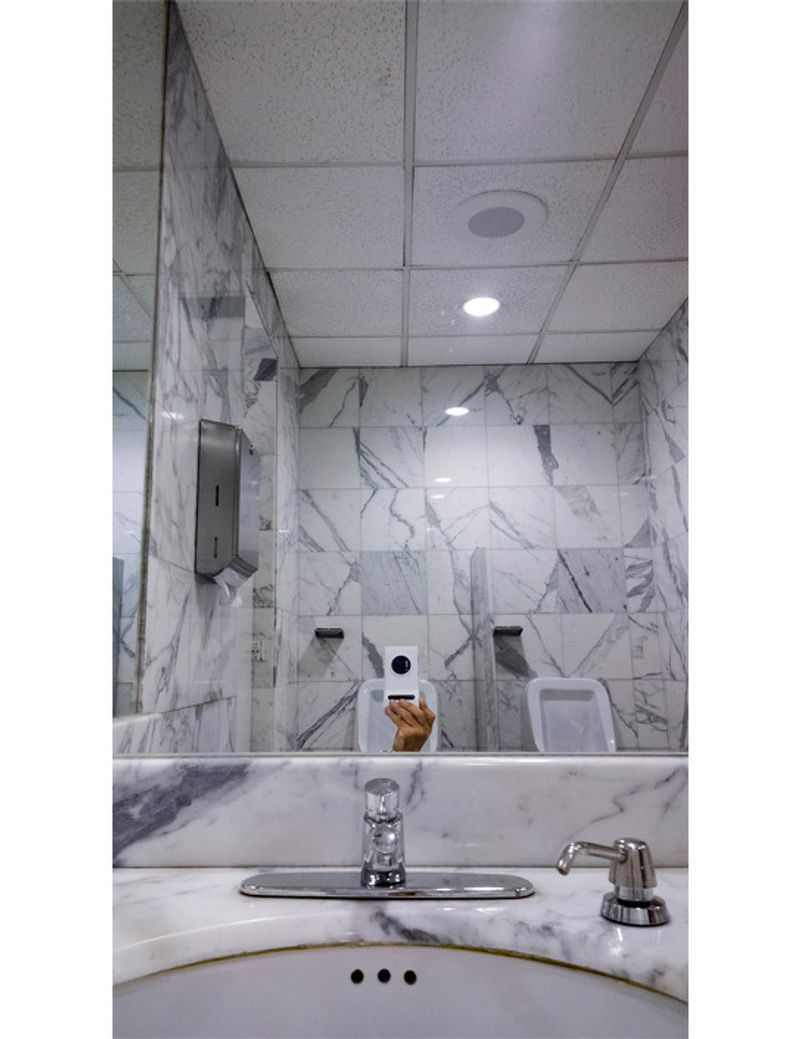 © Santiago Forero - Image from the Cell-Portraits photography project