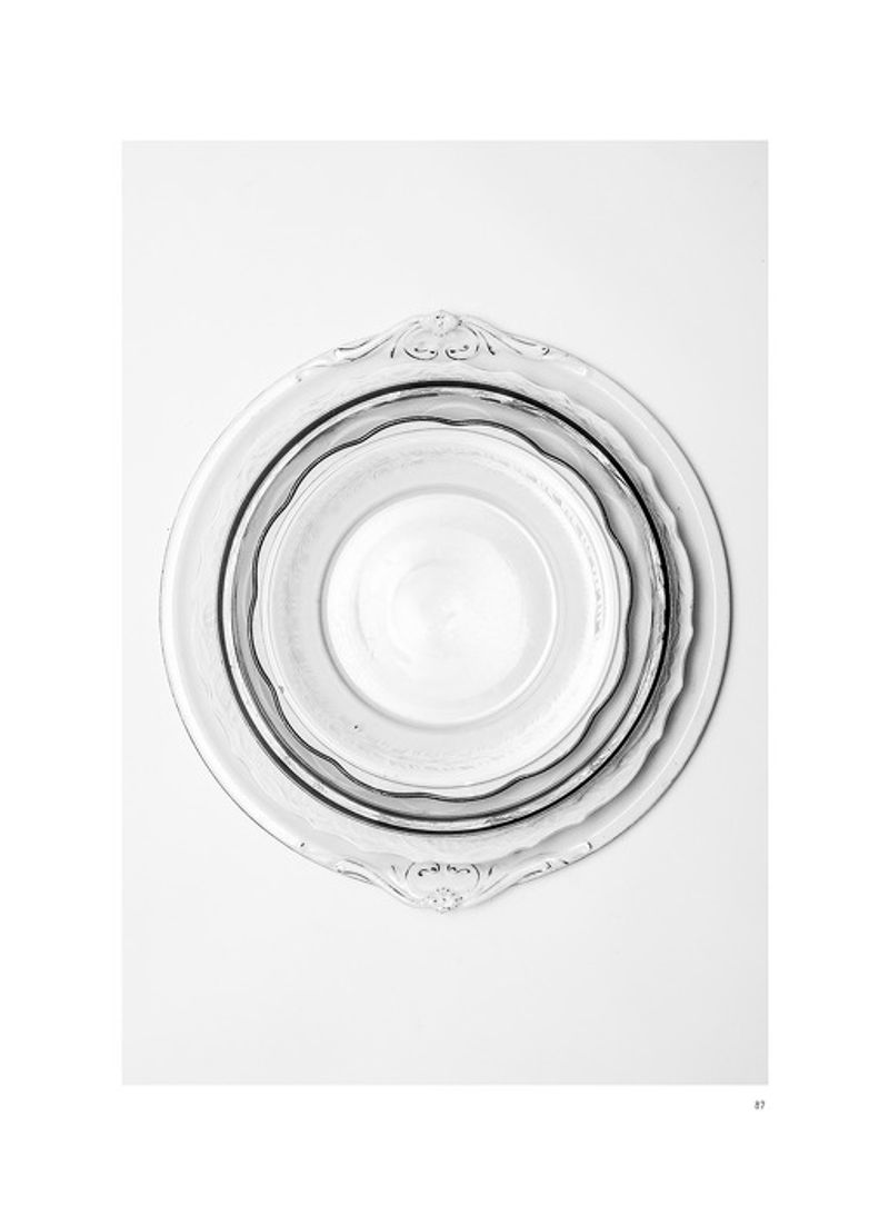 © Gábor Arion Kudász - Porcelain and glass plates in the order they were stored in her kitchen.