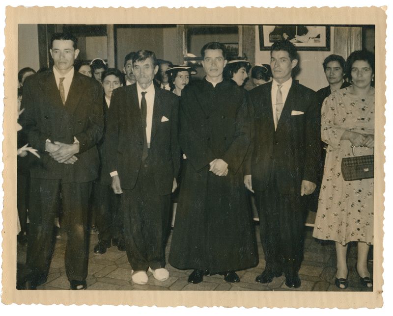 © Margarita V Beltran - Image from the Rosalba, a counter family album. photography project