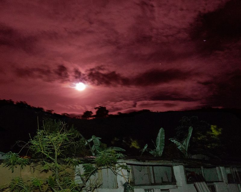 © Margarita V Beltran - Image from the Arder la casa, on political violence, family and exile photography project