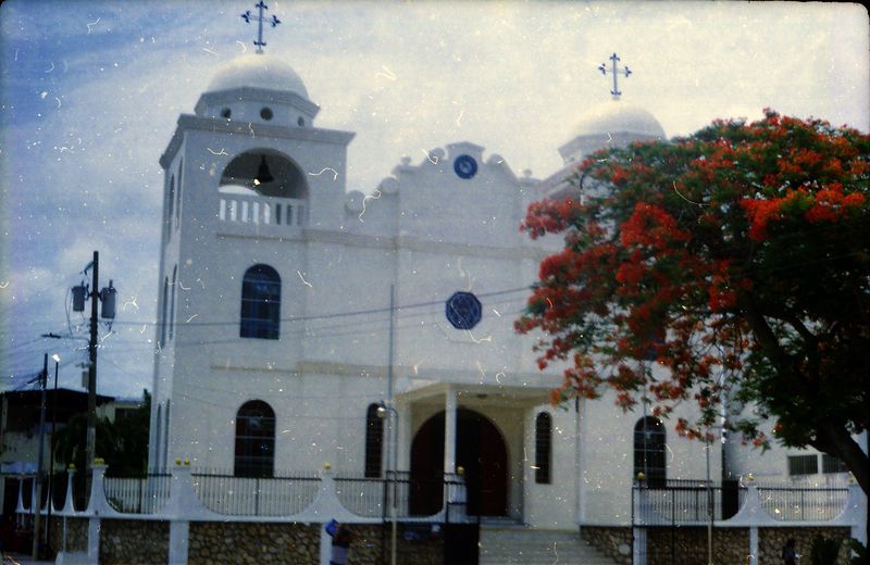 © Florent Roussel - Image from the The path you follow with non geographic plans photography project