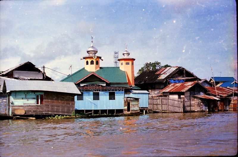 © Florent Roussel - Image from the waktu berlalu photography project