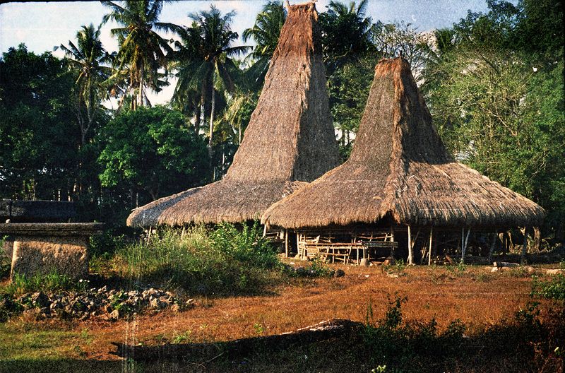 © Florent Roussel - Image from the waktu berlalu photography project