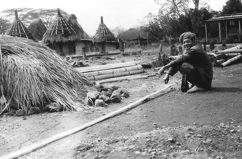 © Florent Roussel - Image from the waktu berlalu photography project