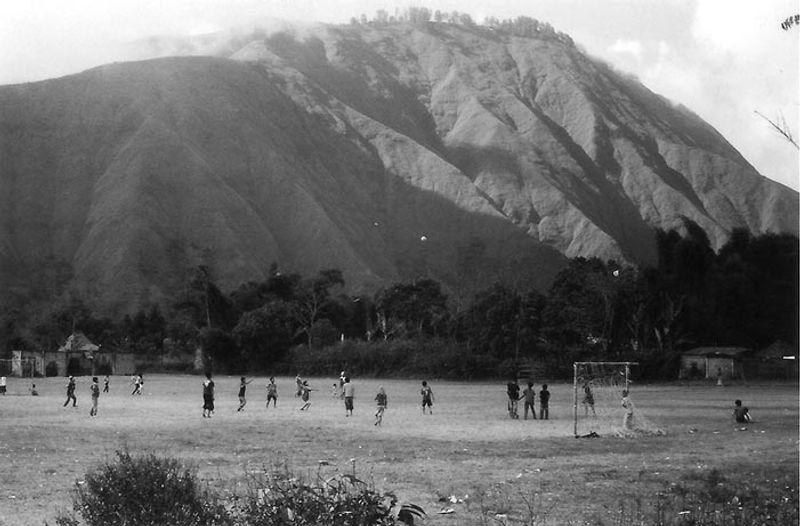 © Florent Roussel - Image from the waktu berlalu photography project