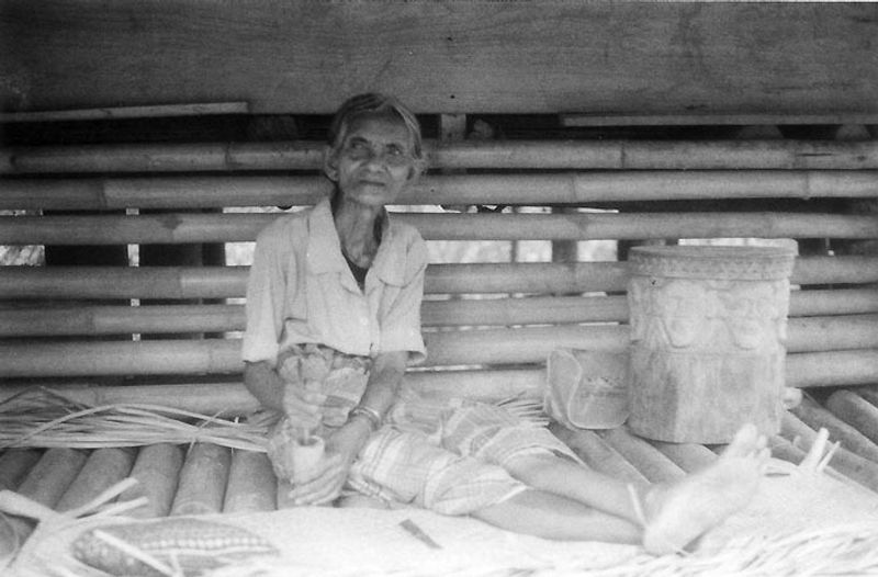 © Florent Roussel - Image from the waktu berlalu photography project