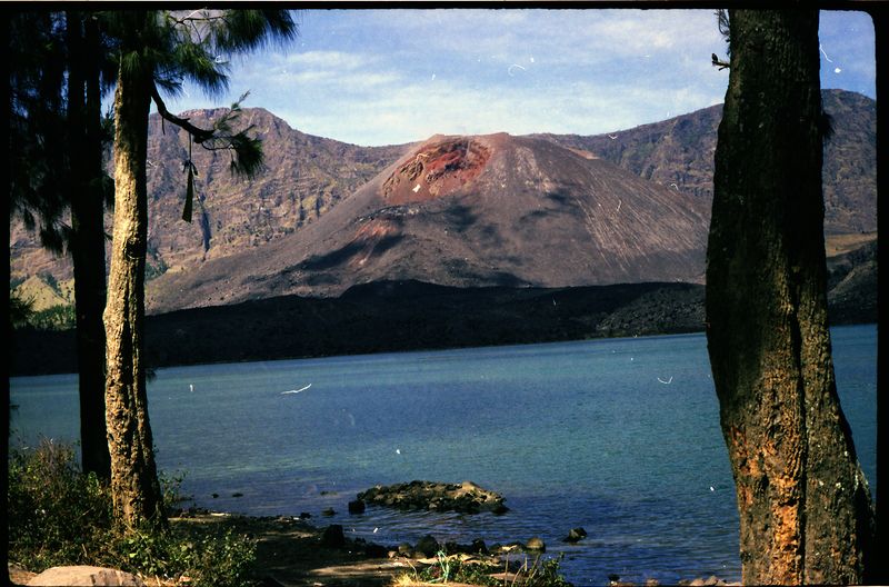 © Florent Roussel - Image from the waktu berlalu photography project