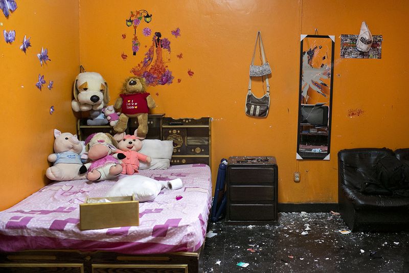 © Danielle Villasana - Image from the A Light Inside photography project