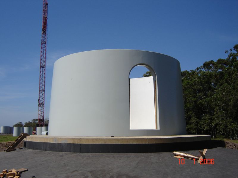 © Leo Caobelli - Image from the some little oasis of fatality amid a wilderness of error photography project