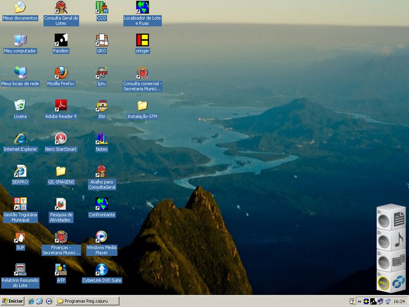 © Leo Caobelli - Image from the some little oasis of fatality amid a wilderness of error photography project