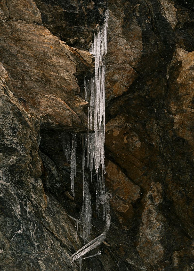 © Tobias Kruse - Melting ice, near Pontresina, Switzerland, Winter 2024