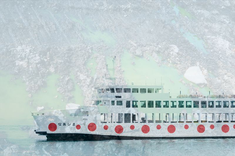 © Maki Hayashida - Image from the Almost Transparent Isalnd photography project