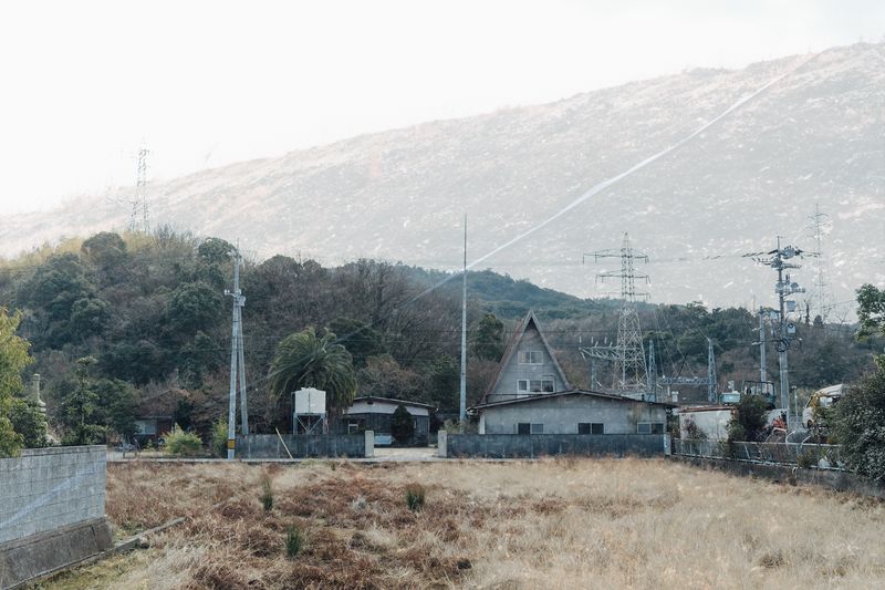 © Maki Hayashida - Image from the Almost Transparent Isalnd photography project