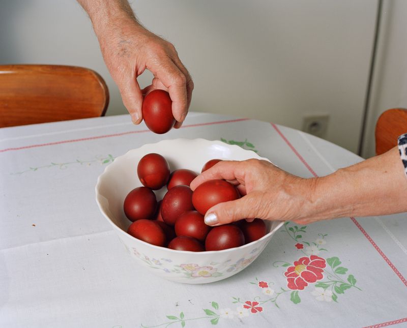 © Kayin Luys - Image from the Don't Trust Pretty Girls photography project