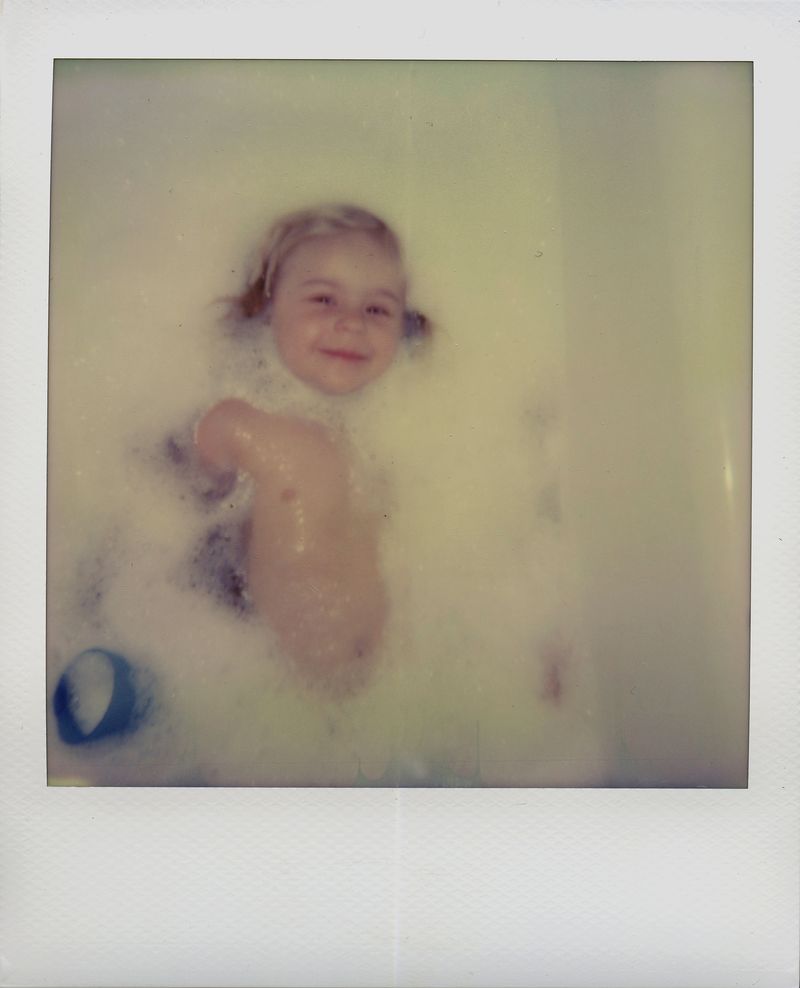 © Loulou d’Aki - Image from the Mother by choice photography project