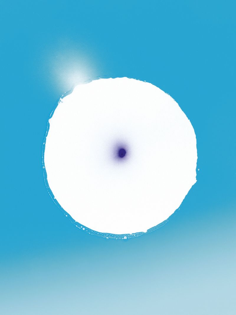 © Mattia Balsamini - A look into an optometry test used during sleep cycles analysis.