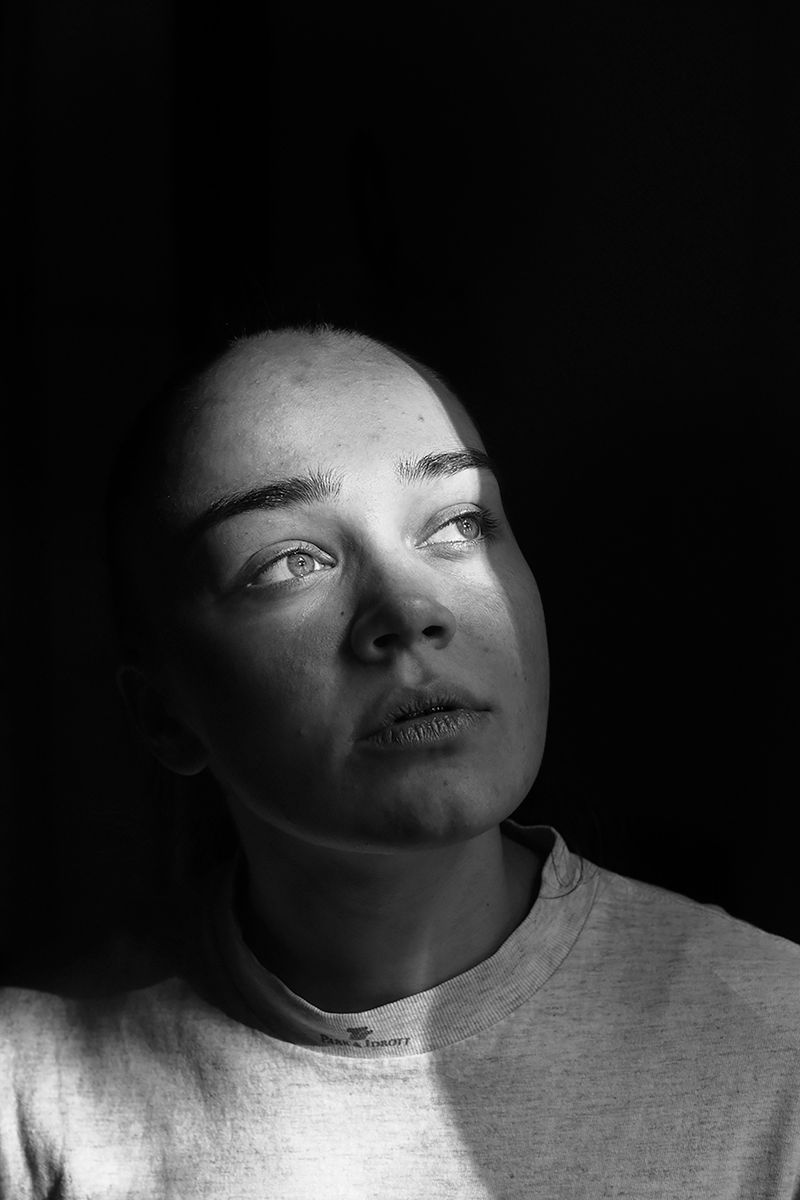 © Maria Giulia Trombini - A portrait of Diana Linchuk, 23 years old.