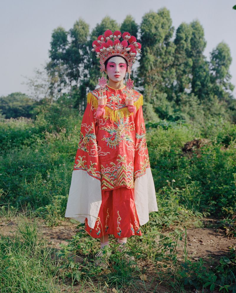 © liang chen - Girl plays an ancient Chinese "princess" in Donghai Island, Guangdong Province, China in 2023