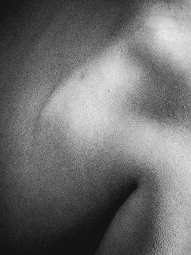 © Ina Königs - Image from the Undine - Between Shores photography project