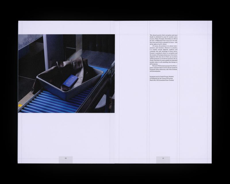 © Jan A. Staiger - Image from the A circle of 12 gold stars on a blue background. photography project