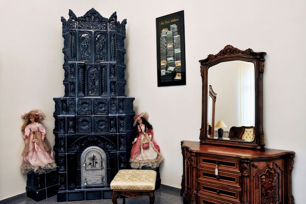 © Sebastien Cuvelier - Image from the Gypsy Queens photography project