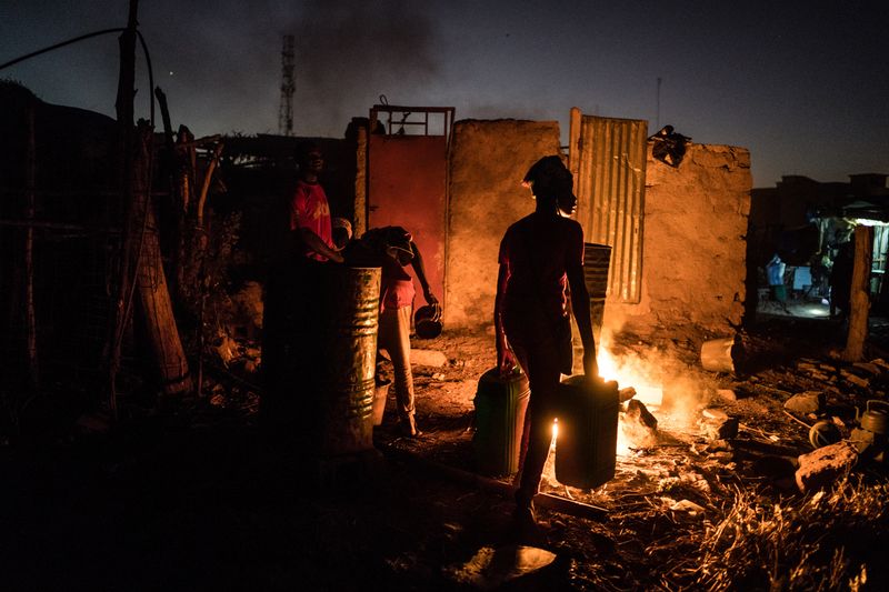 © Kristof Vadino - Image from the Mali Dislocated photography project