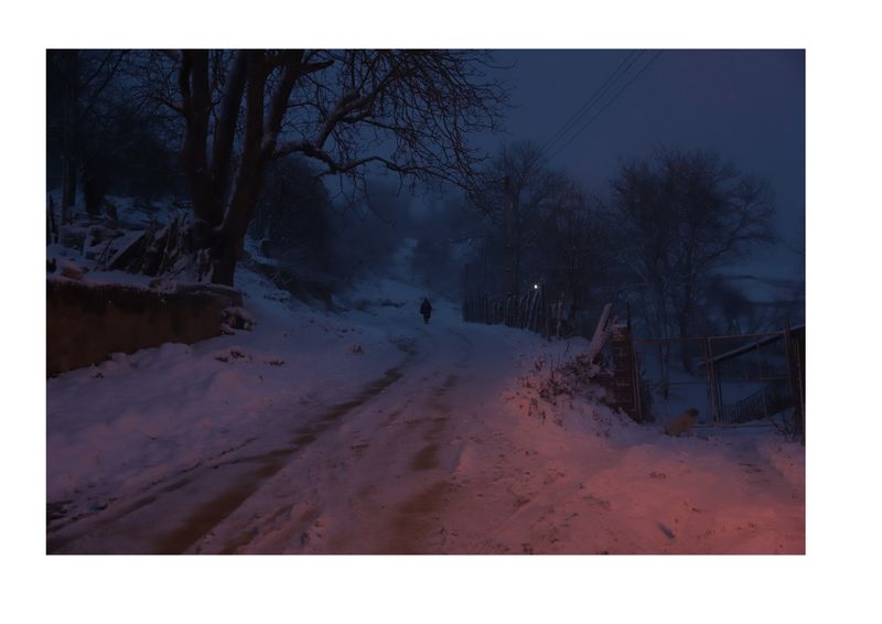 © masoumeh bahrami - Image from the All those nails were too much for my eyes photography project