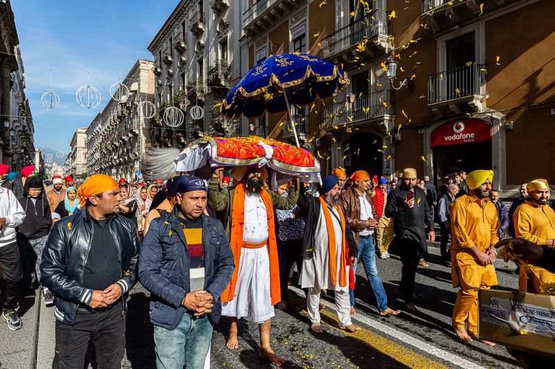 © Giovanni Lo Curto - Image from the At the Gates of Europe photography project