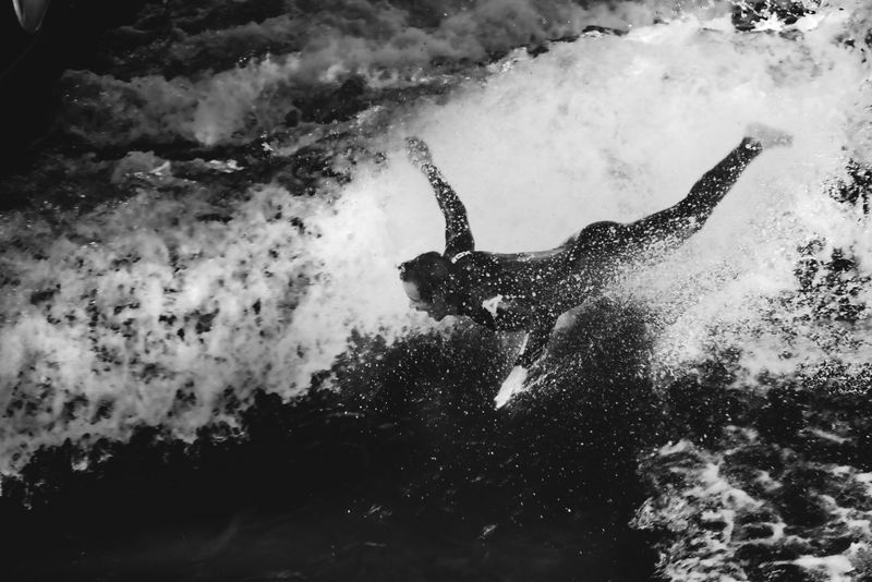 © Giandra De Castro - Image from the The Timeless Chaos of the Falling Angels photography project