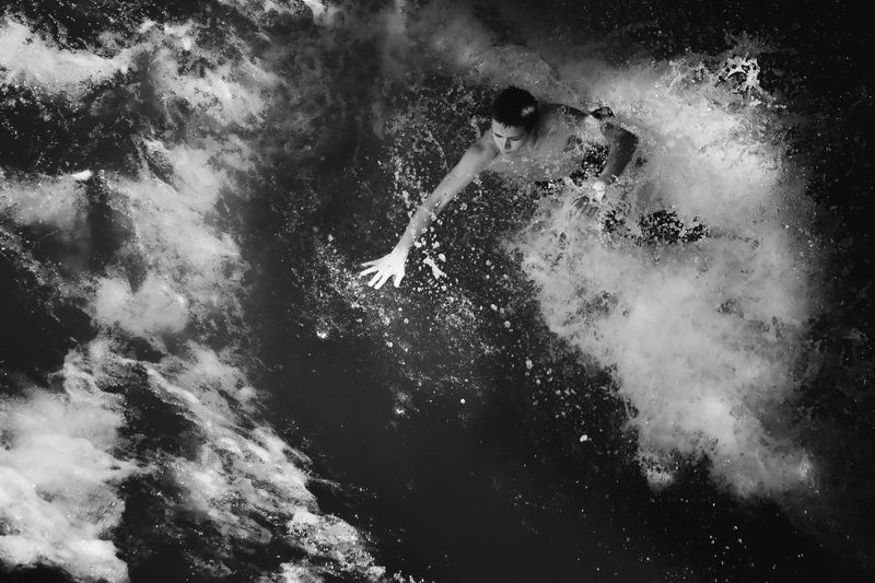 © Giandra De Castro - Image from the The Timeless Chaos of the Falling Angels photography project