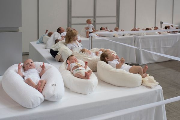 © Didier Bizet - Image from the Baby boom photography project