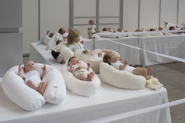© Didier Bizet - Image from the Baby boom photography project