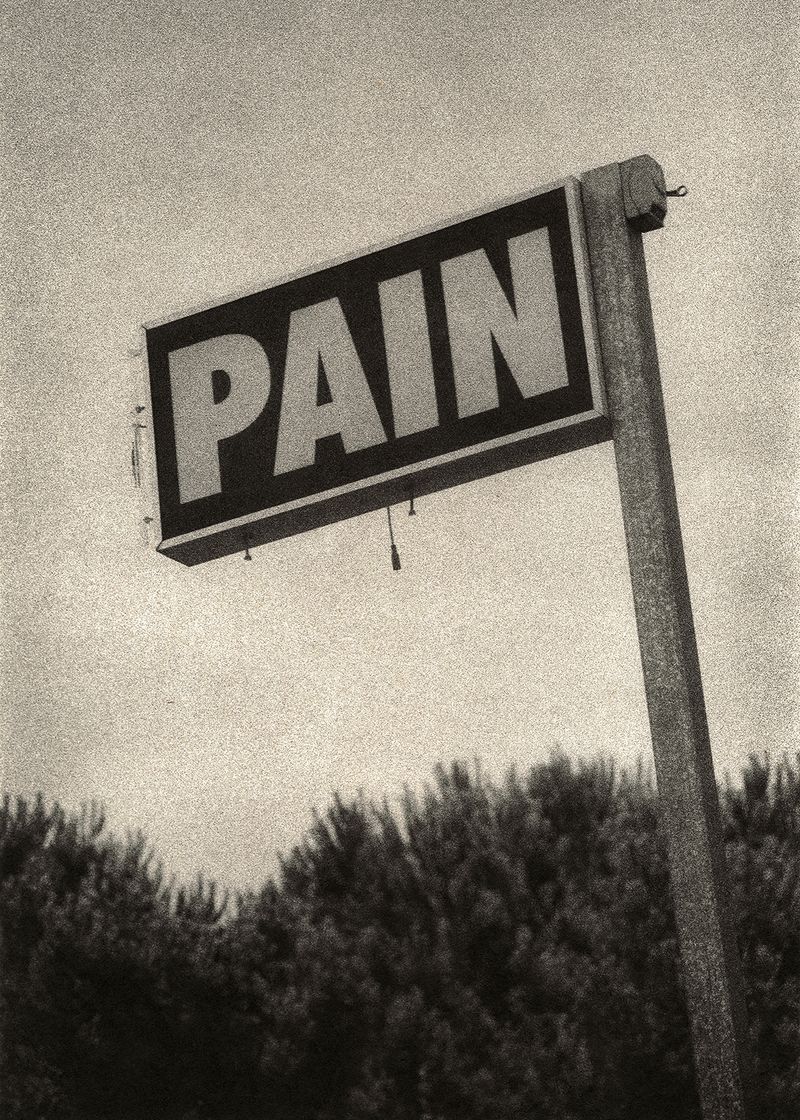 © Dominic Turner - Pain