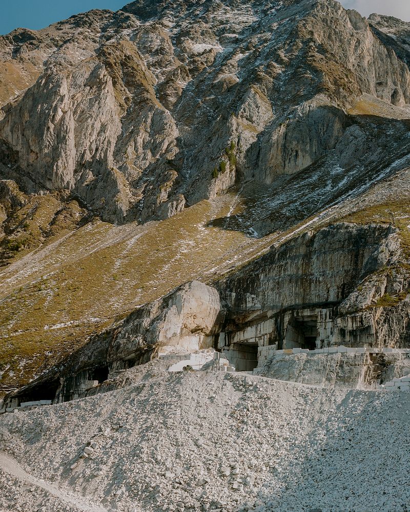 © Vincent Forstenlechner - Image from the Snow Pillars photography project